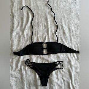 Black Volcom bikini